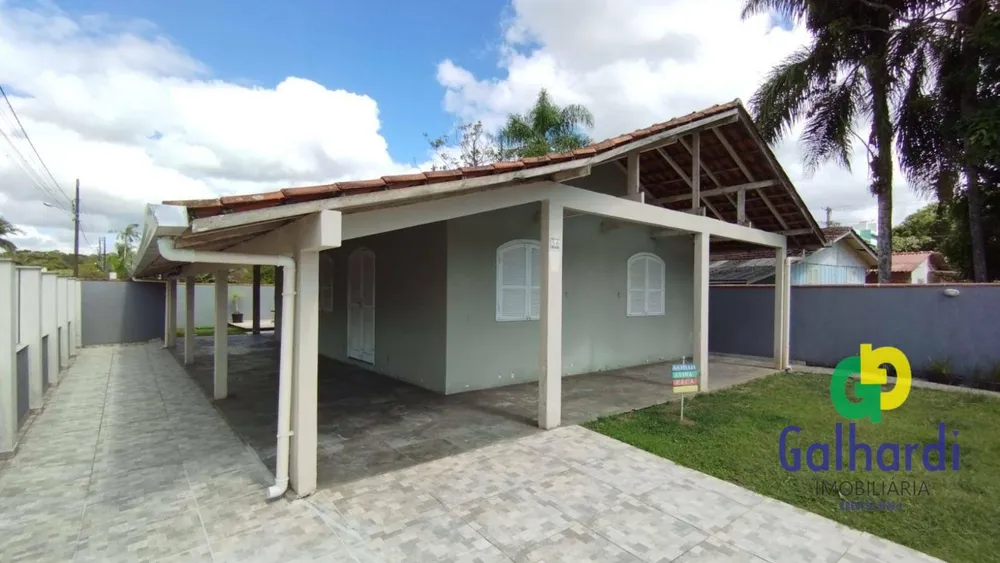 Casa, 3 quartos, 131 m² - Foto 2