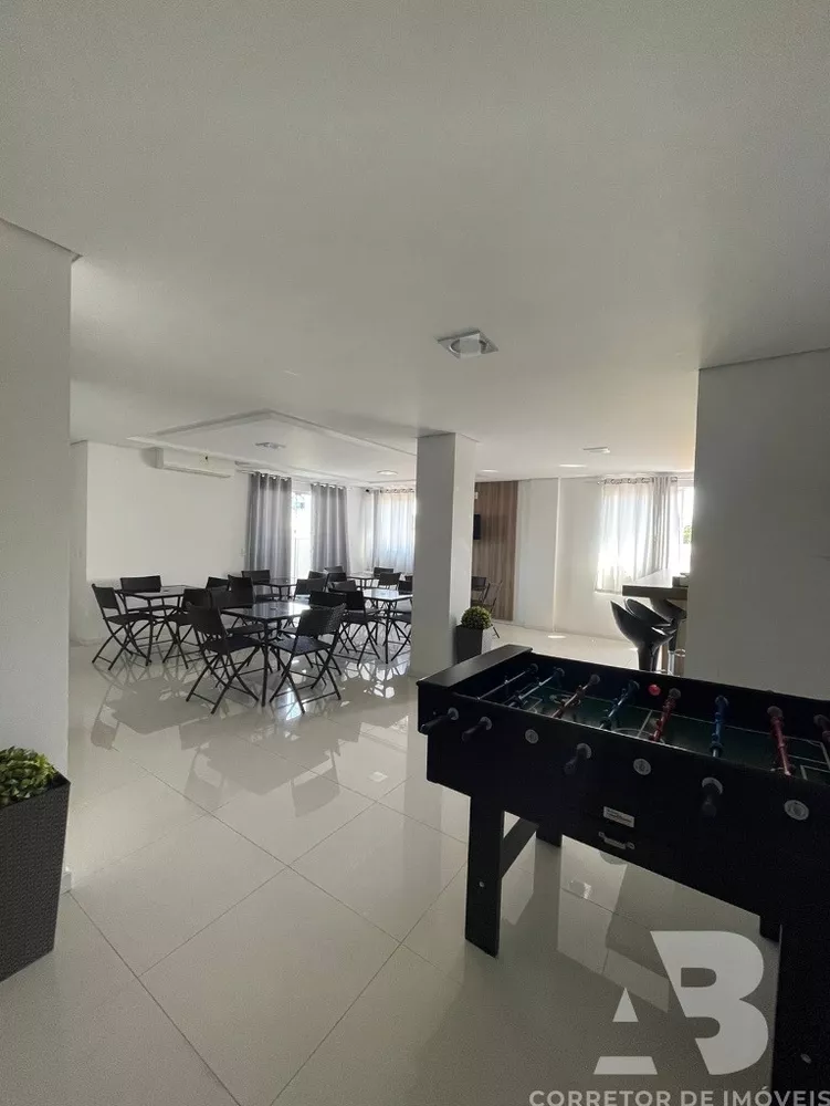 Apartamento à venda com 2 quartos, 76m² - Foto 3