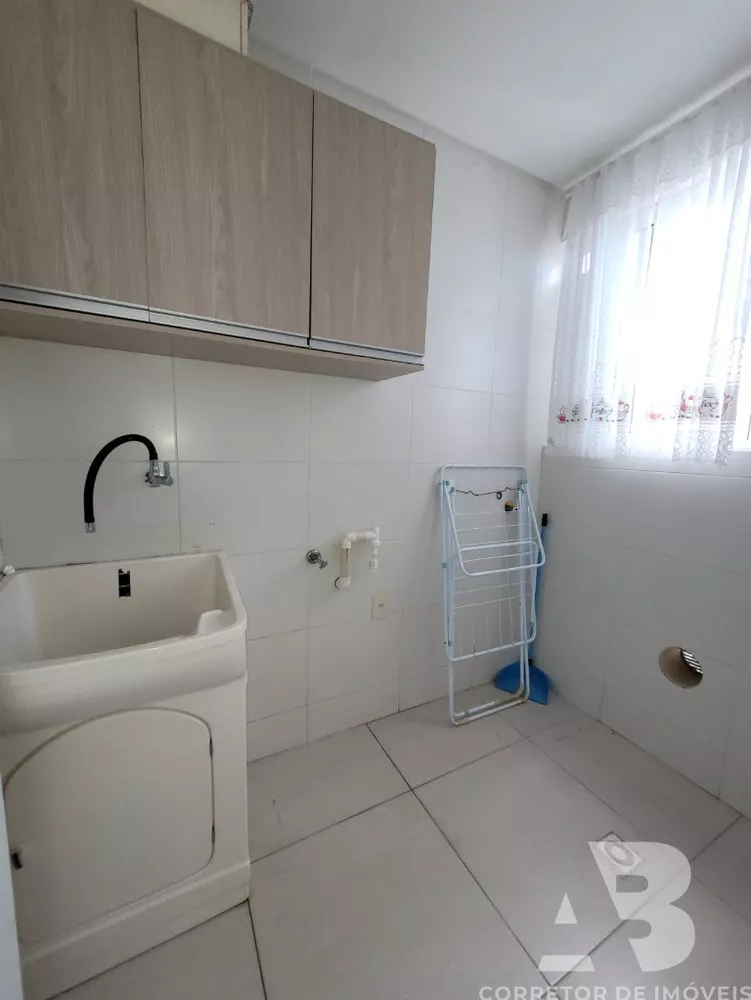 Apartamento à venda com 2 quartos, 92m² - Foto 2