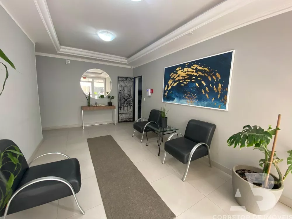 Apartamento à venda com 3 quartos, 105m² - Foto 1