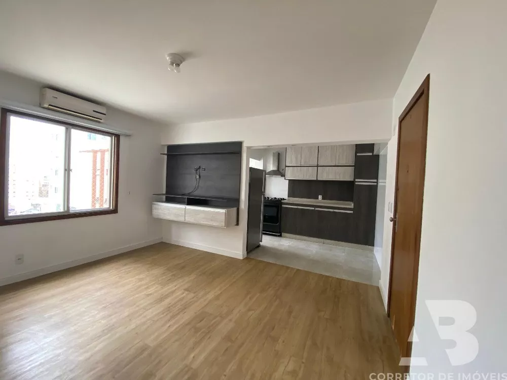 Apartamento à venda com 3 quartos, 105m² - Foto 4