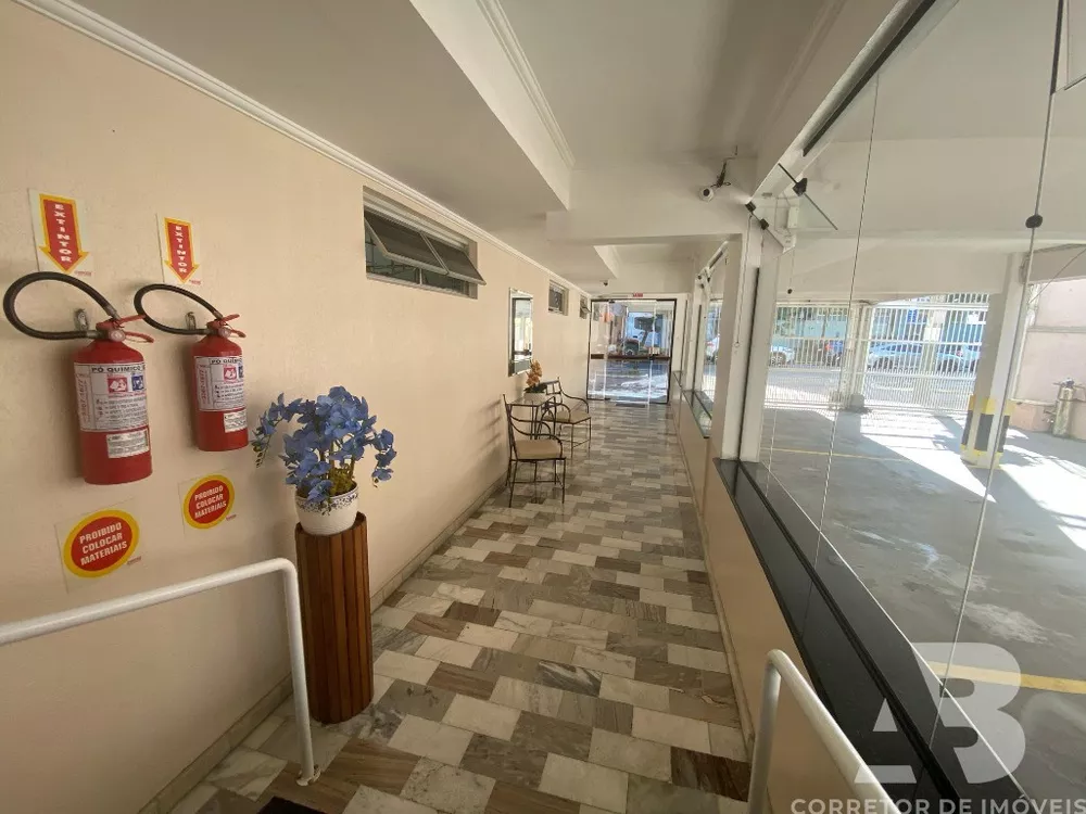 Apartamento à venda com 1 quarto, 52m² - Foto 3