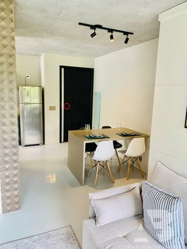 Apartamento à venda com 2 quartos, 70m² - Foto 4