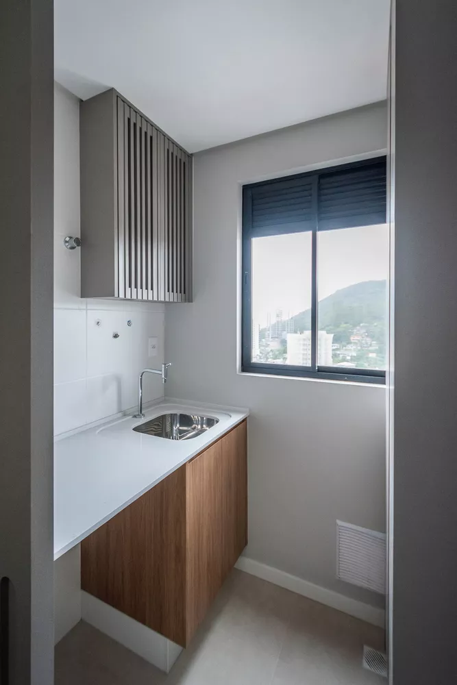 Apartamento à venda com 2 quartos, 83m² - Foto 2