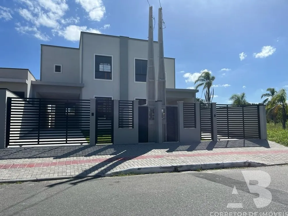 Casa, 3 quartos, 141 m² - Foto 1