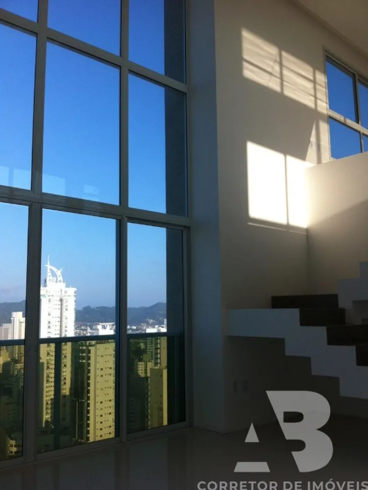 Cobertura, 3 quartos, 330 m² - Foto 16