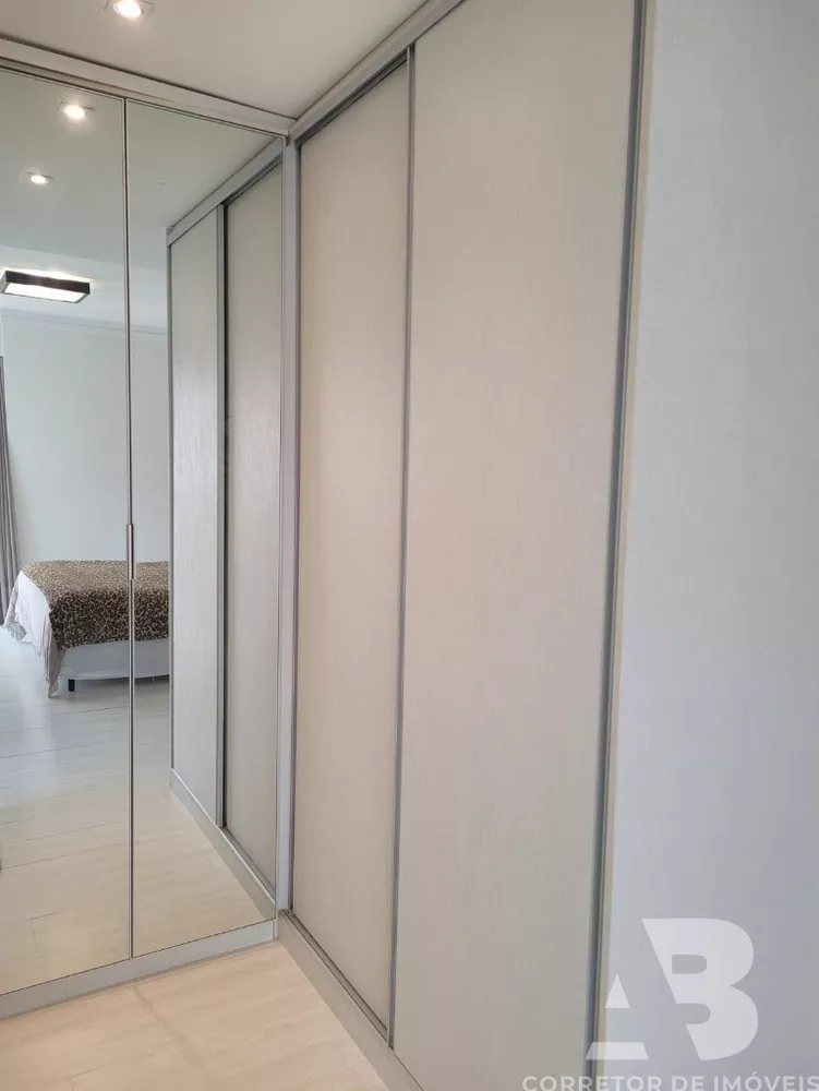 Apartamento, 3 quartos, 134 m² - Foto 2