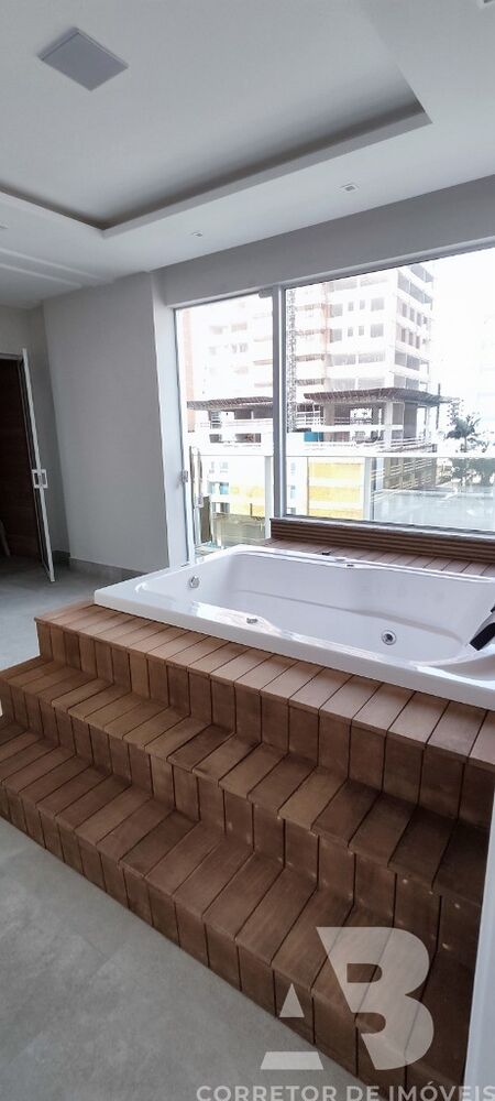 Apartamento, 3 quartos, 135 m² - Foto 1
