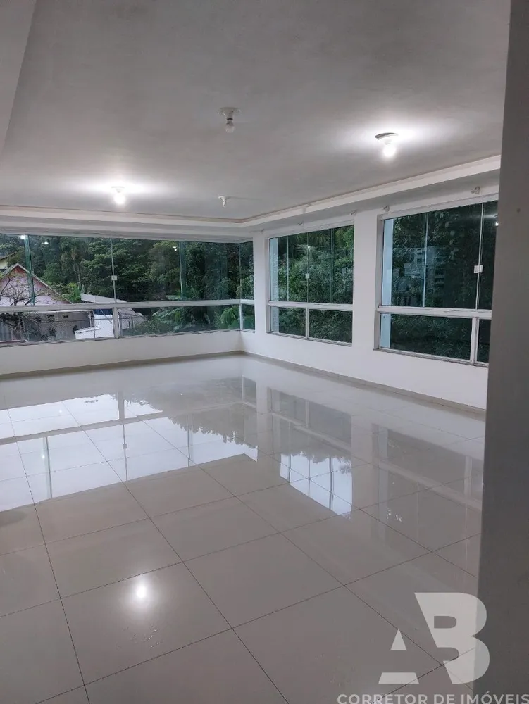 Apartamento, 3 quartos, 130 m² - Foto 1