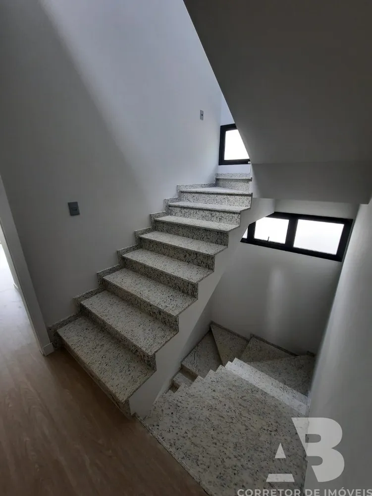 Casa, 3 quartos, 258 m² - Foto 18