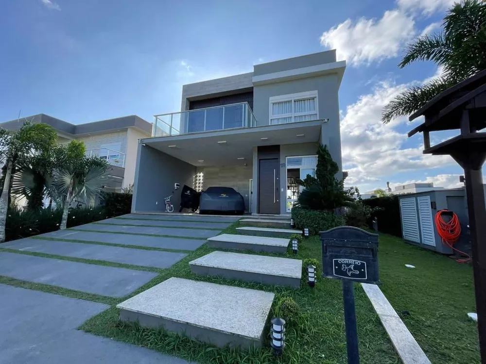 Casa à venda com 3 quartos, 389m² - Foto 2