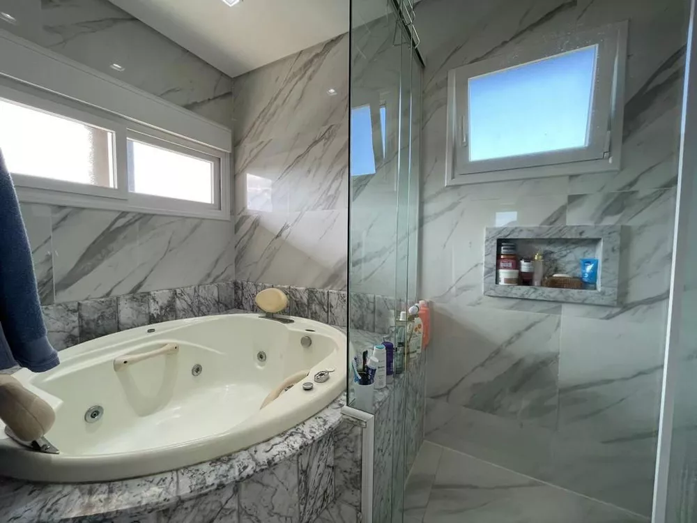 Casa à venda com 3 quartos, 389m² - Foto 17