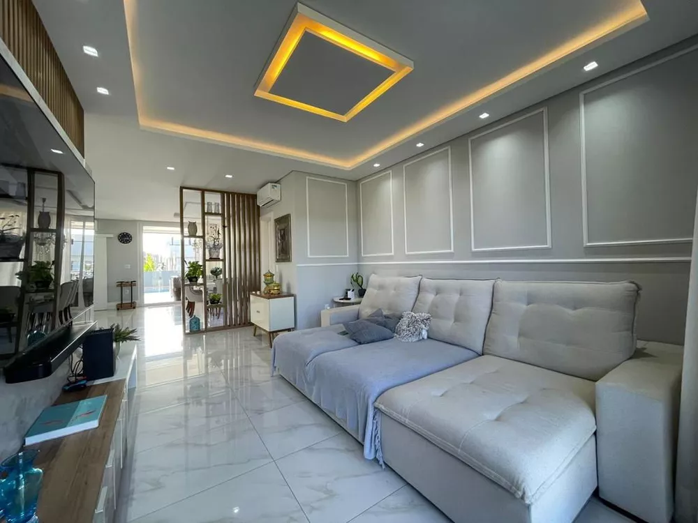 Casa à venda com 3 quartos, 389m² - Foto 5