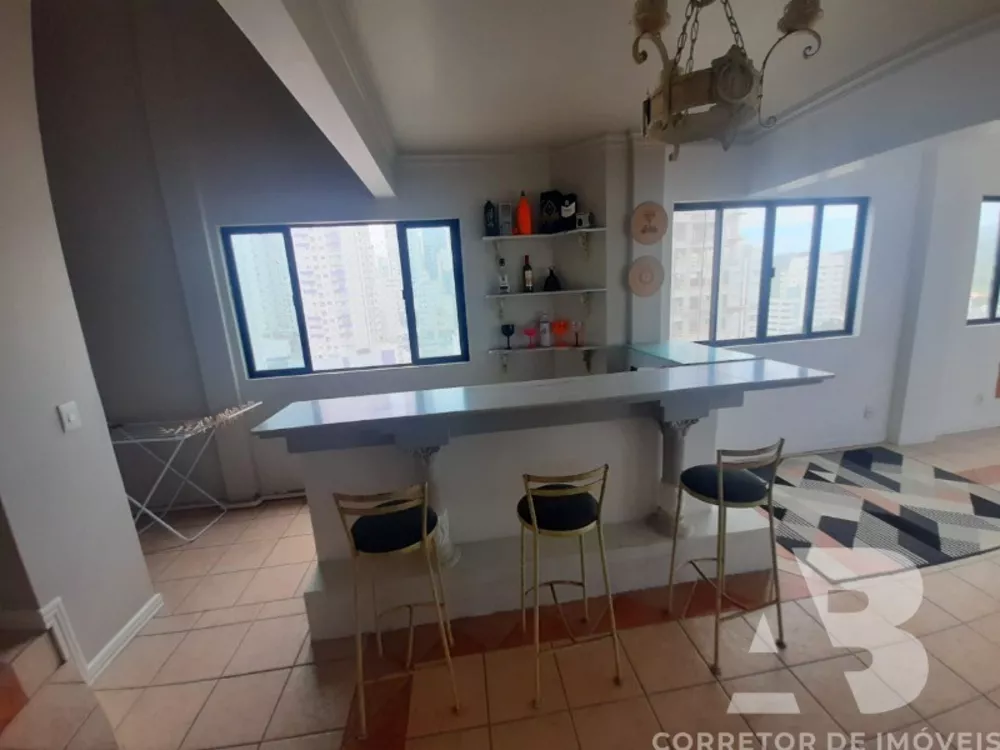 Cobertura, 5 quartos, 440 m² - Foto 2