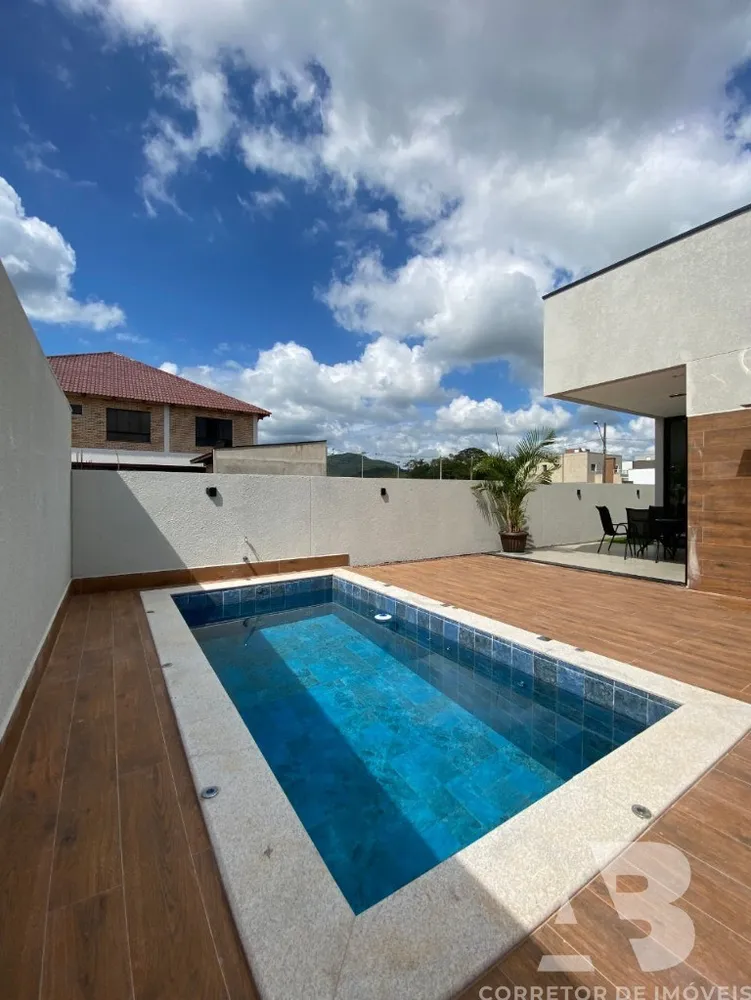 Casa, 3 quartos, 200 m² - Foto 9