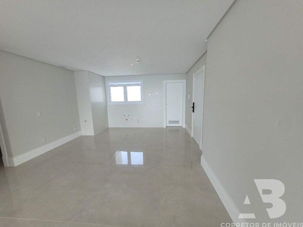 Apartamento, 4 quartos, 196 m² - Foto 2