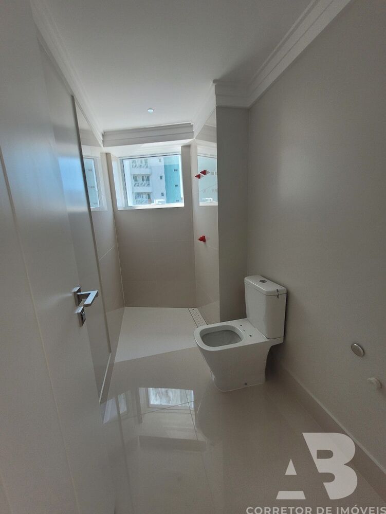 Apartamento, 4 quartos, 196 m² - Foto 4