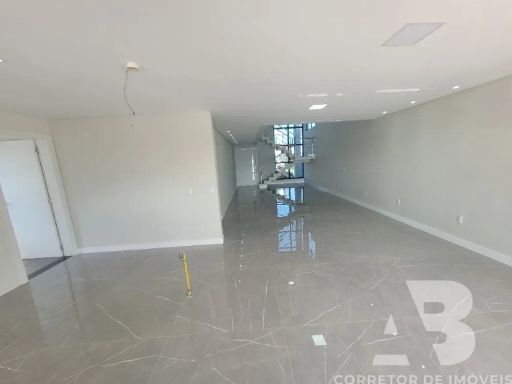 Casa, 3 quartos, 265 m² - Foto 11