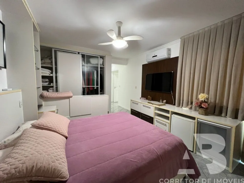 Casa, 4 quartos, 303 m² - Foto 9