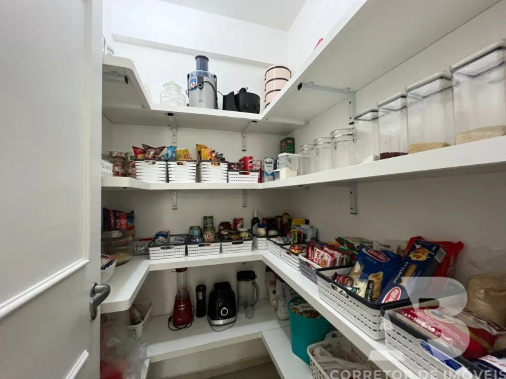 Casa, 4 quartos, 303 m² - Foto 4