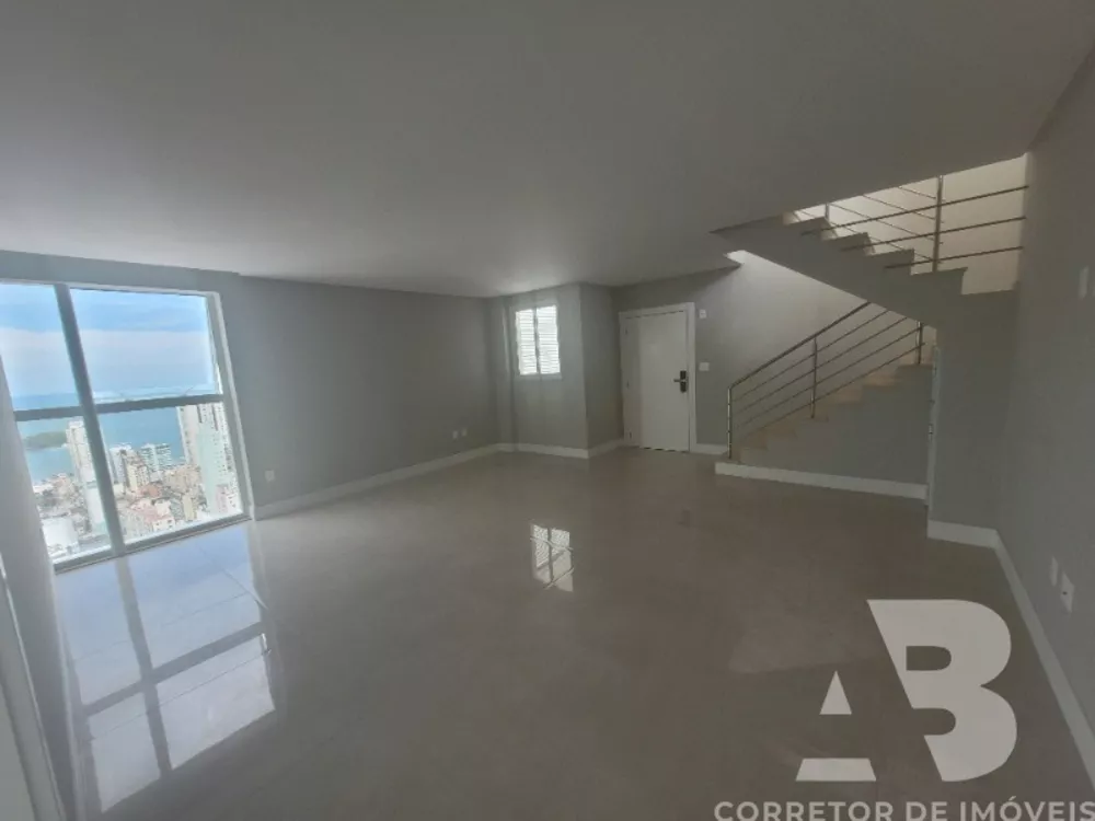 Cobertura à venda com 6 quartos, 347m² - Foto 5