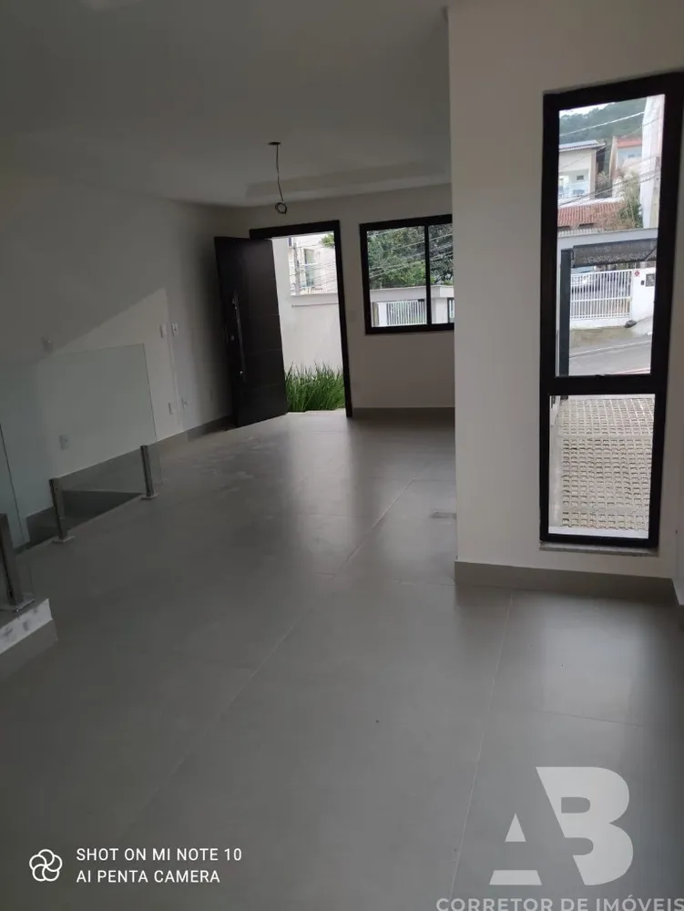 Casa, 3 quartos, 238 m² - Foto 4