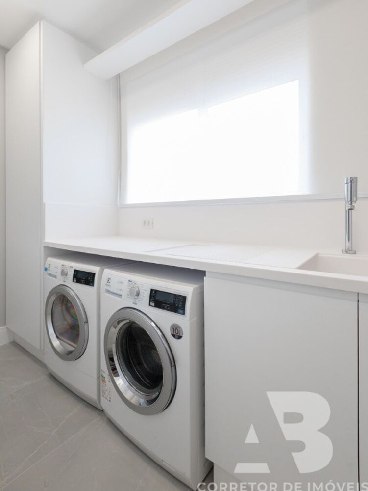 Cobertura, 3 quartos, 310 m² - Foto 1