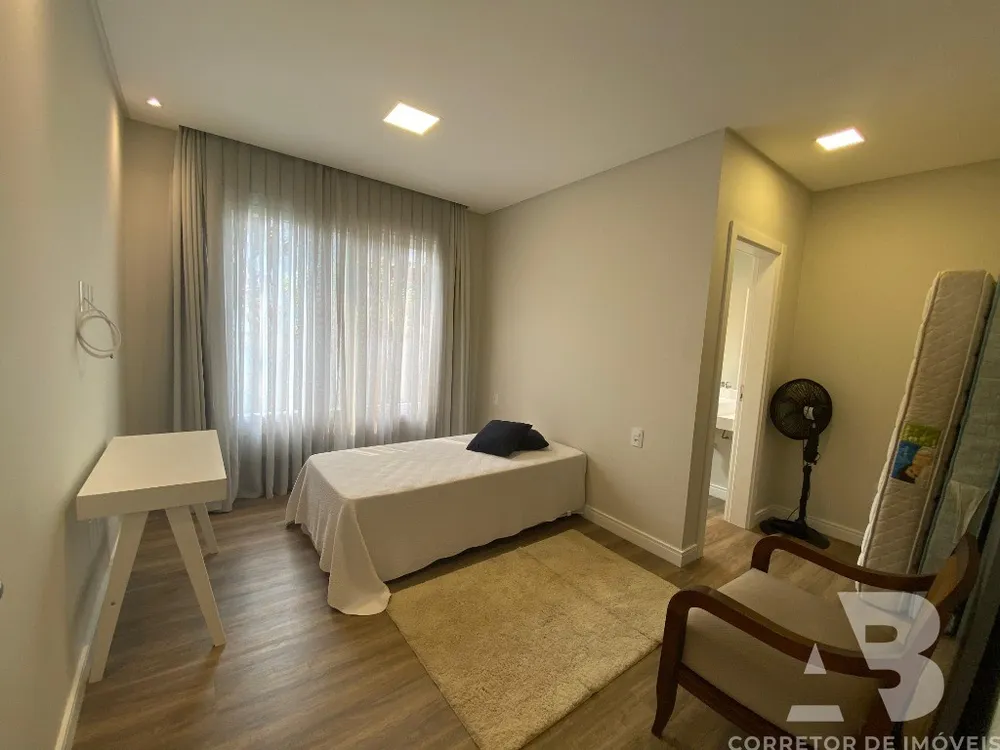 Casa, 3 quartos, 334 m² - Foto 12