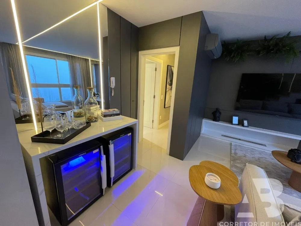 Cobertura, 3 quartos, 240 m² - Foto 1