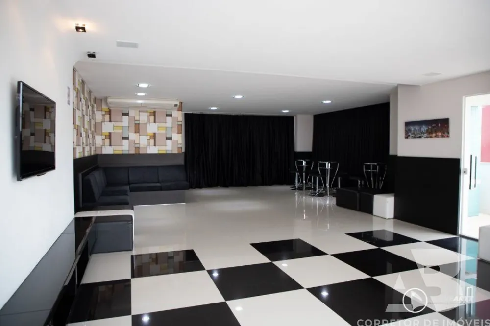 Apartamento, 3 quartos, 130 m² - Foto 2