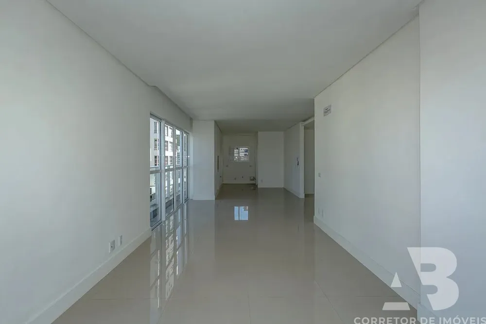 Apartamento, 3 quartos, 172 m² - Foto 1