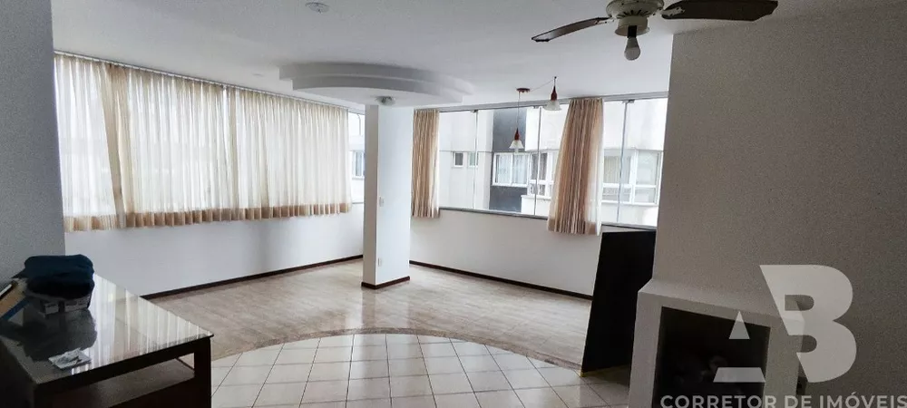 Apartamento para alugar com 2 quartos, 79m² - Foto 4