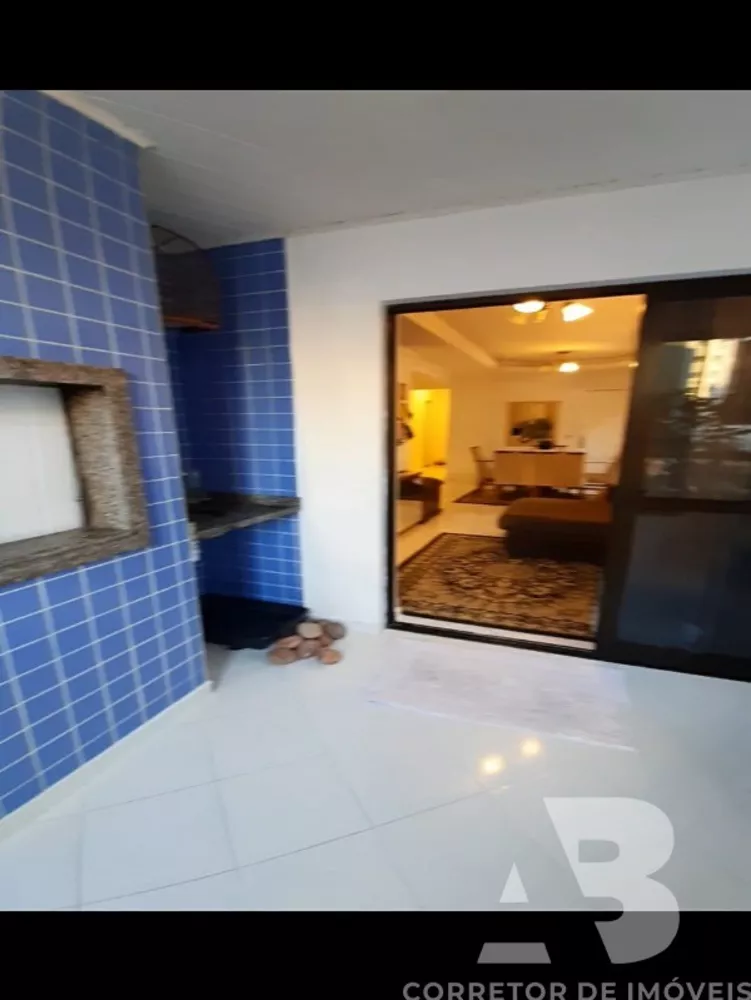 Apartamento à venda com 3 quartos, 135m² - Foto 8