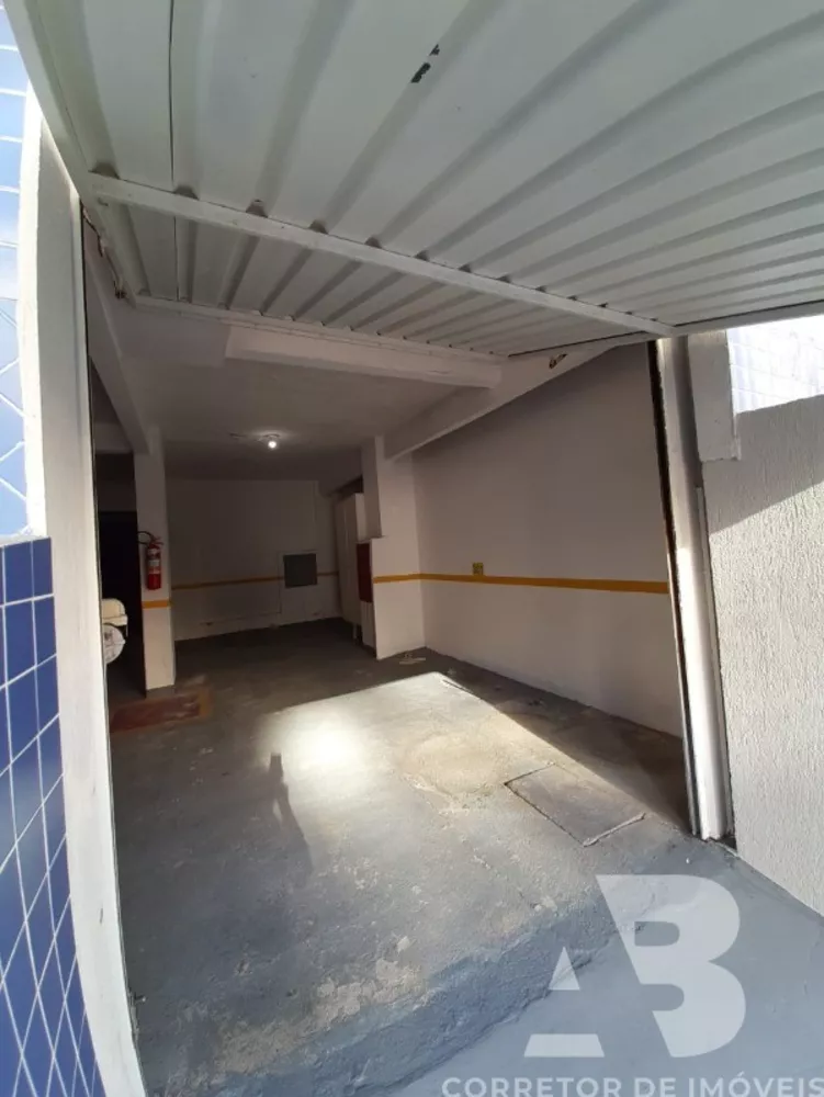 Apartamento à venda com 3 quartos, 135m² - Foto 17