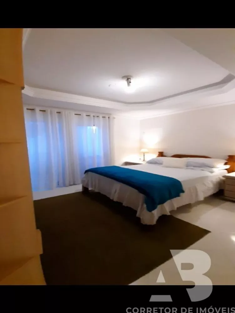 Apartamento à venda com 3 quartos, 135m² - Foto 15