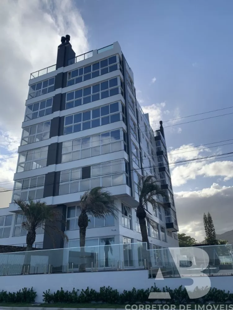 Cobertura, 4 quartos, 237 m² - Foto 2