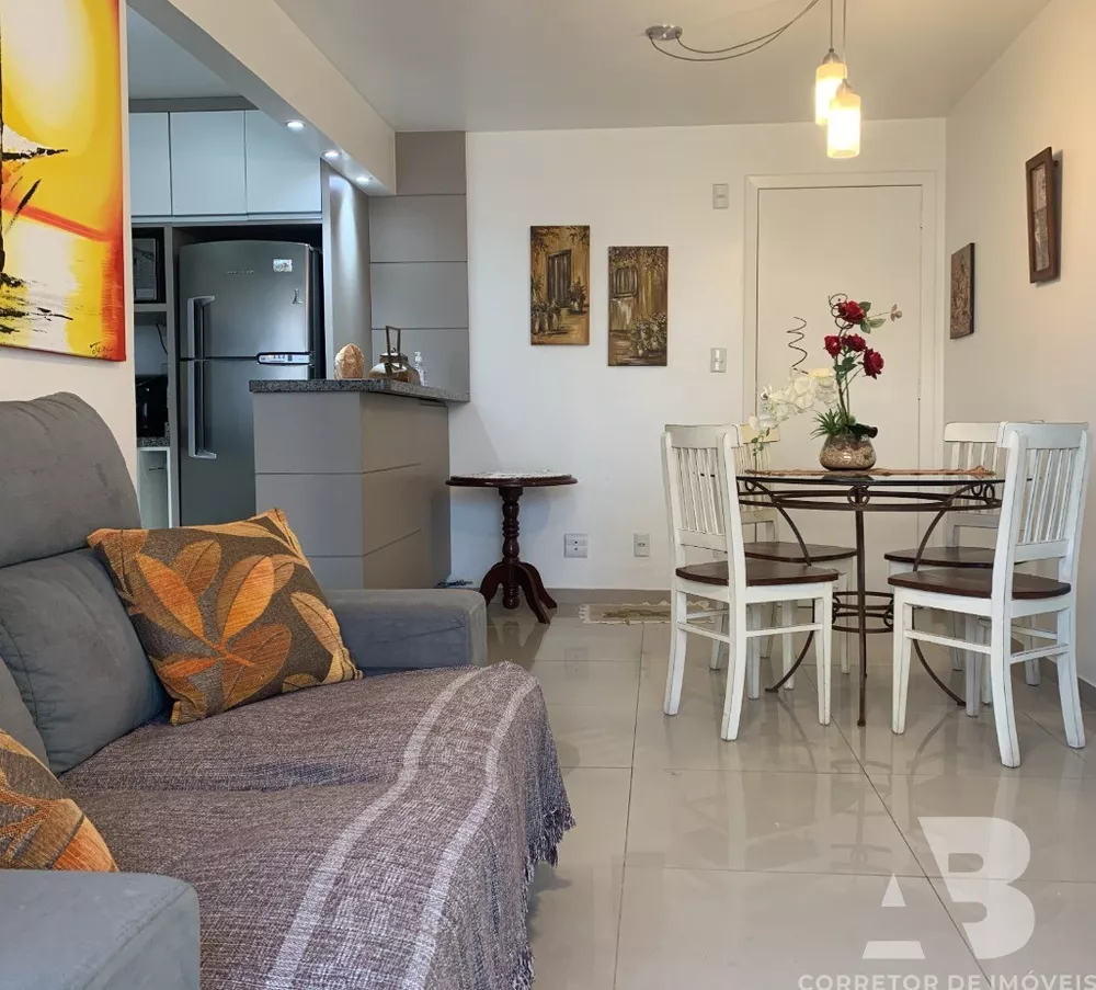 Apartamento à venda com 2 quartos, 92m² - Foto 1