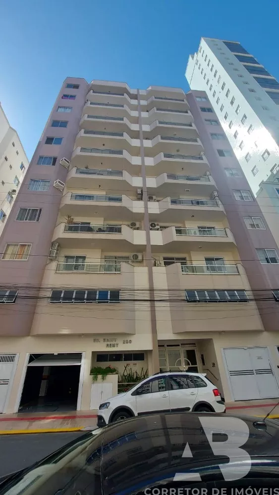 Apartamento à venda com 2 quartos, 113m² - Foto 1