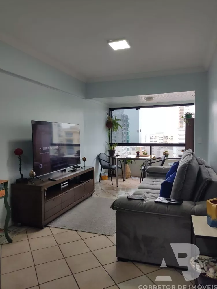 Apartamento à venda com 2 quartos, 166m² - Foto 4