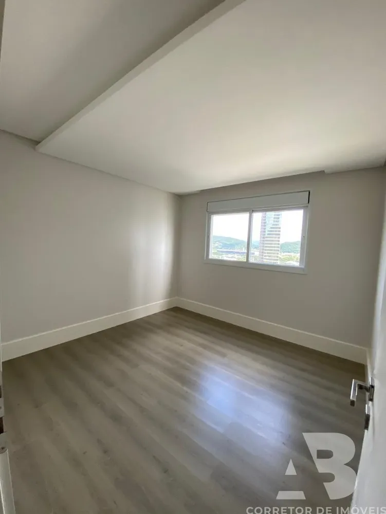 Apartamento, 4 quartos, 237 m² - Foto 14