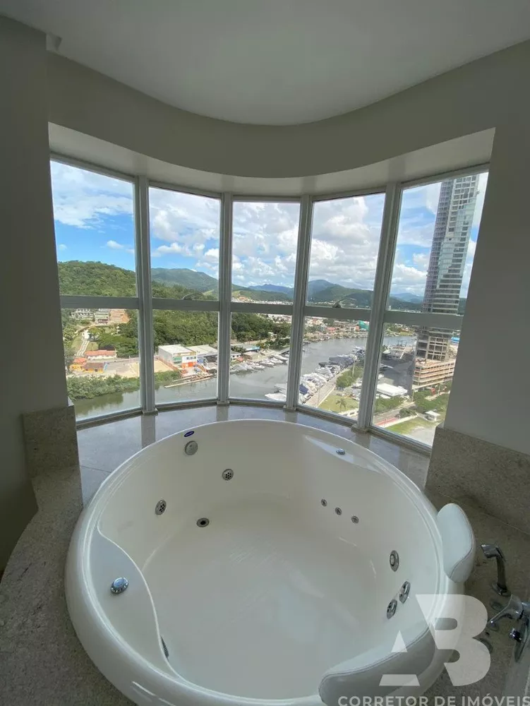 Apartamento, 4 quartos, 237 m² - Foto 7