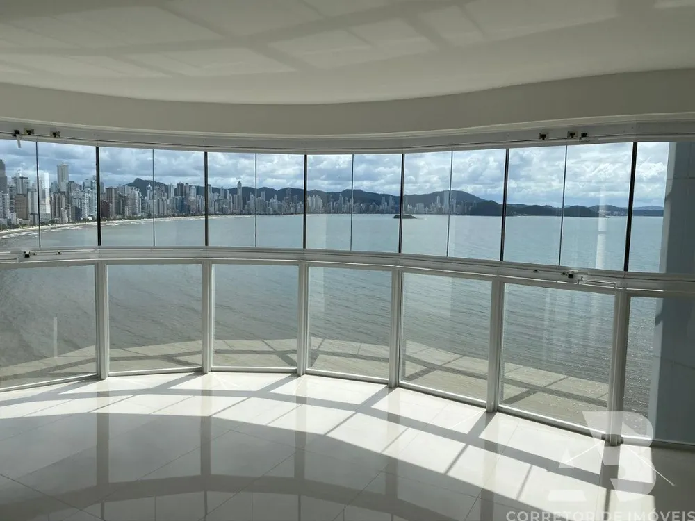Apartamento, 4 quartos, 237 m² - Foto 2