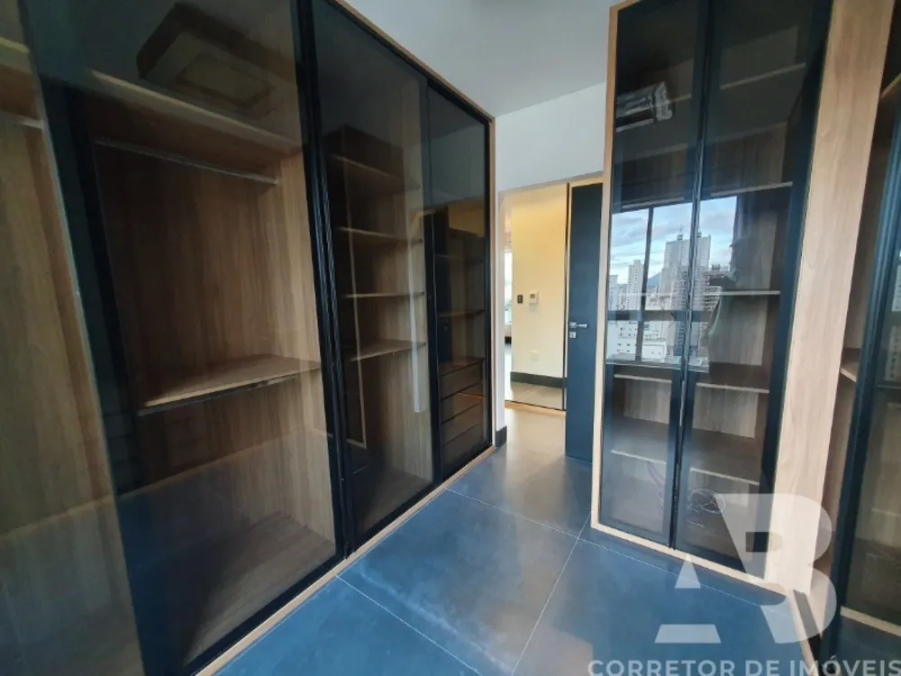 Cobertura, 3 quartos, 268 m² - Foto 6