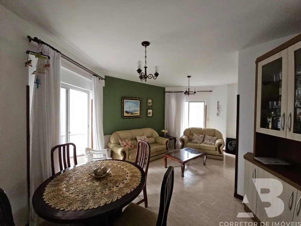Apartamento, 3 quartos, 93 m² - Foto 2