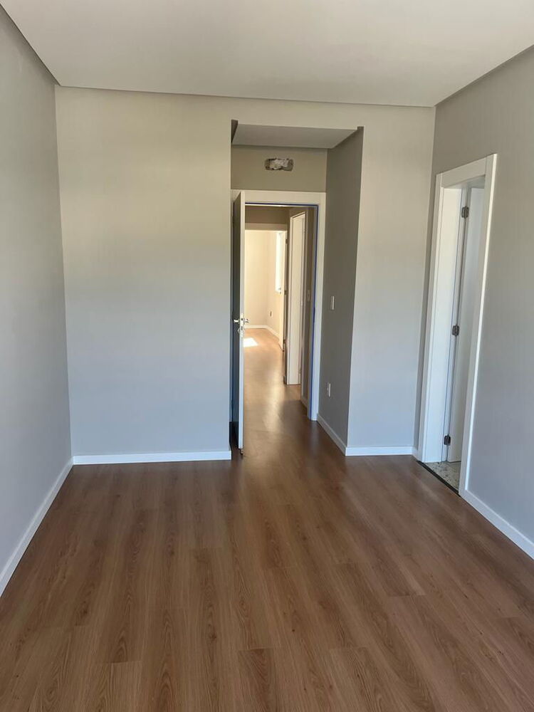 Apartamento, 3 quartos, 141 m² - Foto 1