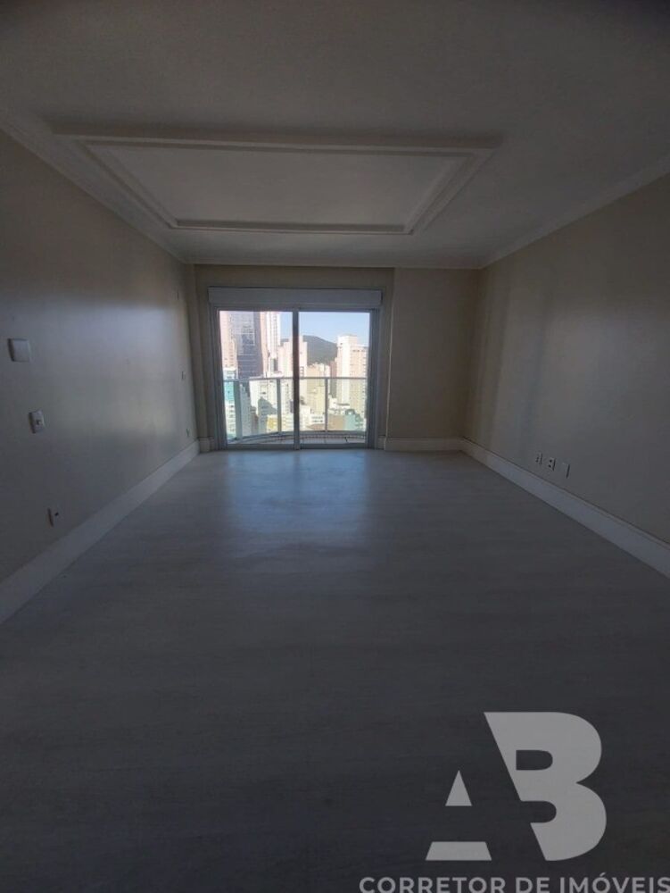Apartamento, 4 quartos, 239 m² - Foto 4