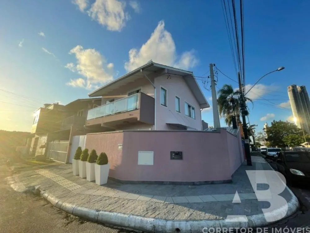 Casa, 2 quartos, 170 m² - Foto 1