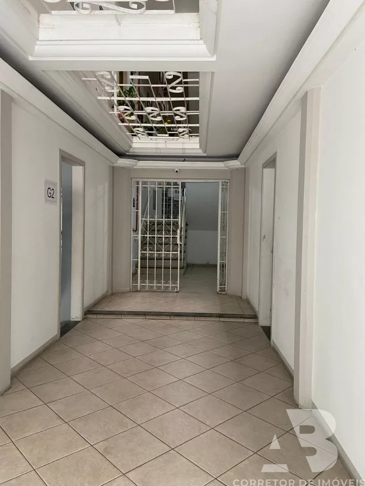 Apartamento à venda com 2 quartos, 56m² - Foto 12