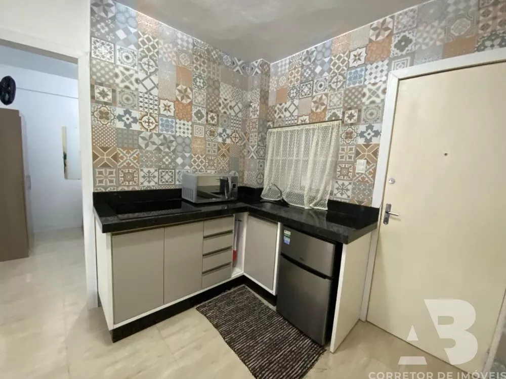 Apartamento à venda com 2 quartos, 56m² - Foto 3