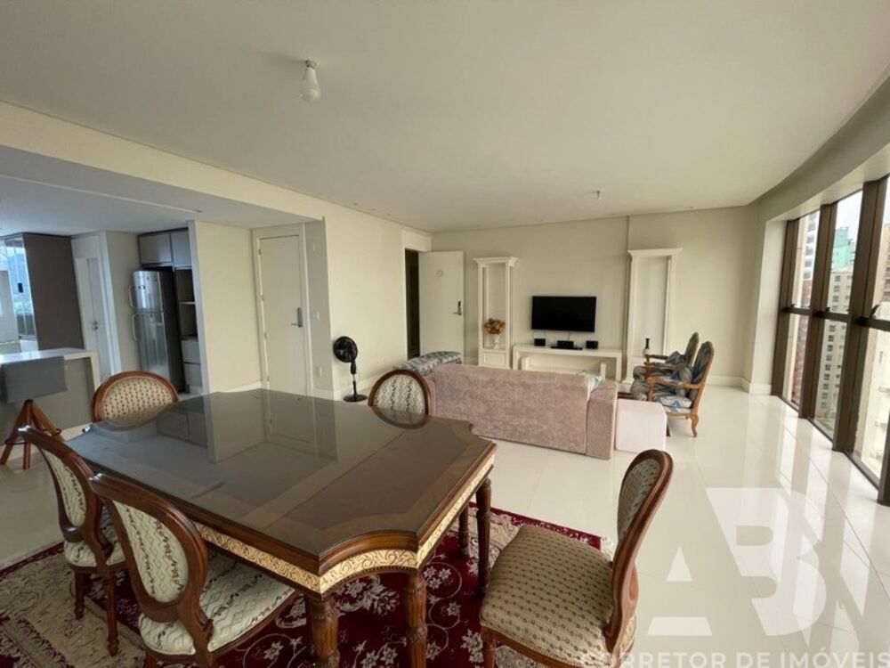 Apartamento, 3 quartos, 130 m² - Foto 4
